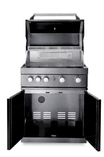 Black Collection - Free-standing gas grill with 4 efficient burners and infrared system\n.