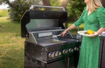 Black Collection - Free-standing gas grill with 6 burners and infrared system