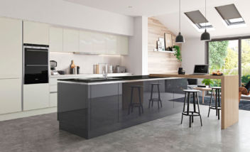 Zola Gloss Porcelain - Kitchens Stori