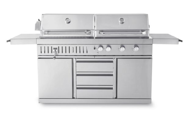 Free-standing Gas and charcoal grill  