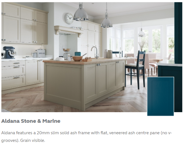 Aldana Marine True Handleless - Kitchens Stori / Uform