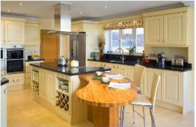 Bespoke Kitchens & Solid Wood Handmade Kitchens