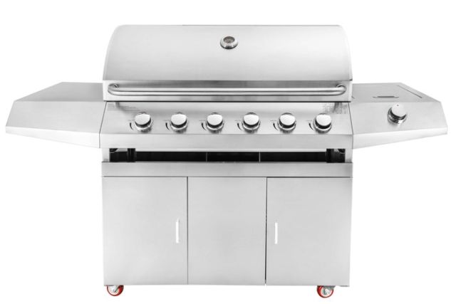 Free-standing gas grill with 6 burners and a side burner