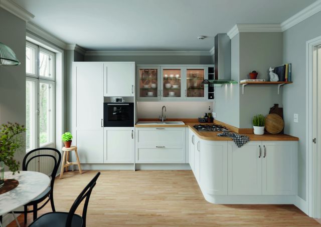 White/Cream Shaker Kitchens