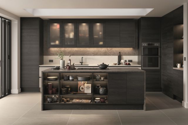 Tavola Oak Stained Oak Hacienda Black True Handleless - Kitchen Stori