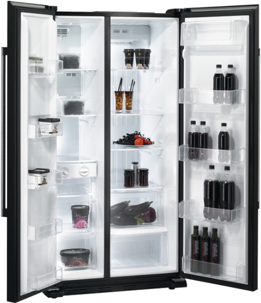 Freestanding fridge freezer NRS85728BK