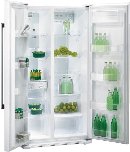 Freestanding fridge freezer NRS85728W