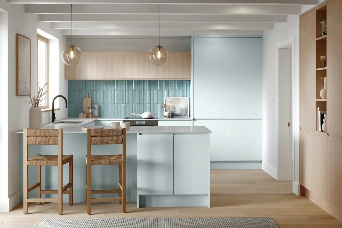 Knebworth in Supermatt Scandinavian Blue and Light Vicenza Oak kitchen