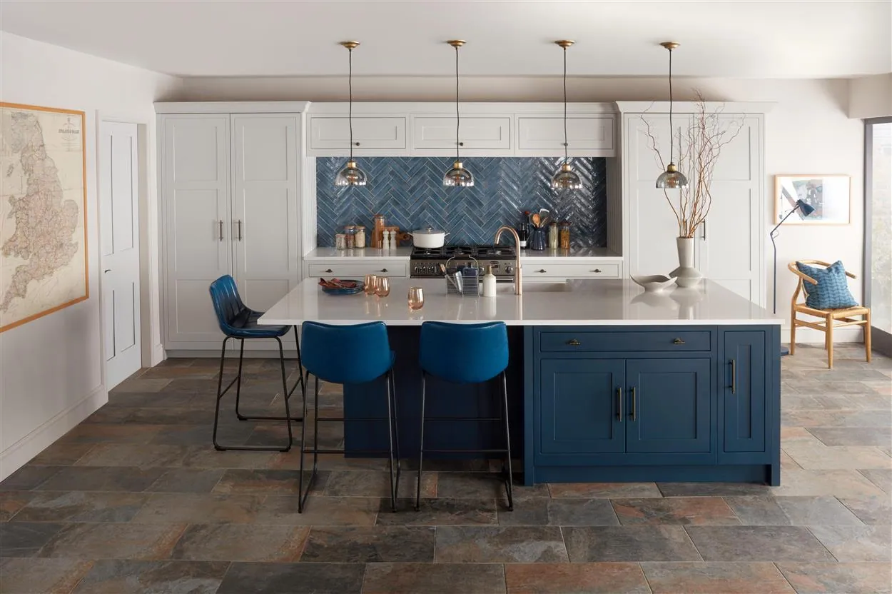 Pembrey kitchen by Burbidge