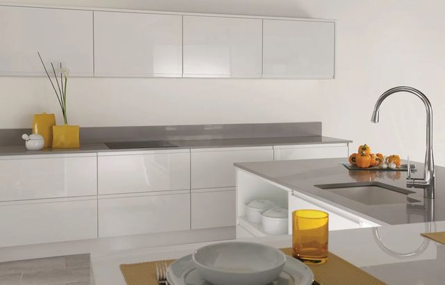 Malmo Gloss kitchen by Burbidge