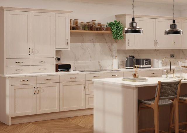 Waterford Woodgrain kitchen by Bella (BA Pronto)