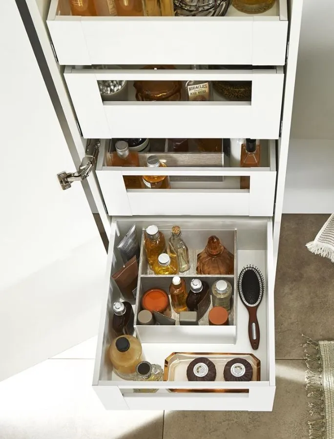 Assembled LEGRABOX SPACE TOWER larder in Silk white matt with gallery rail