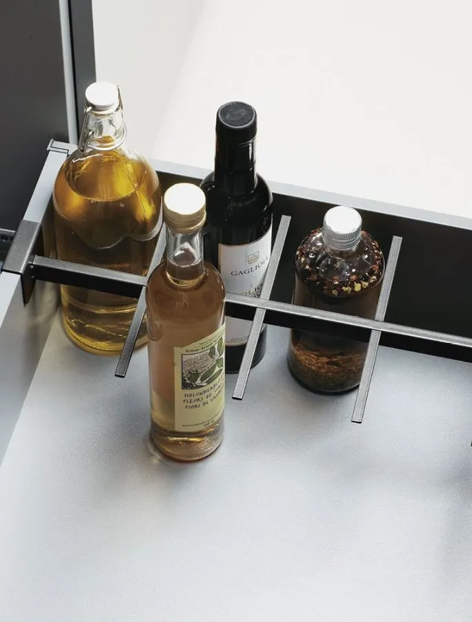 Spider bottle divider for drawer in Orion grey