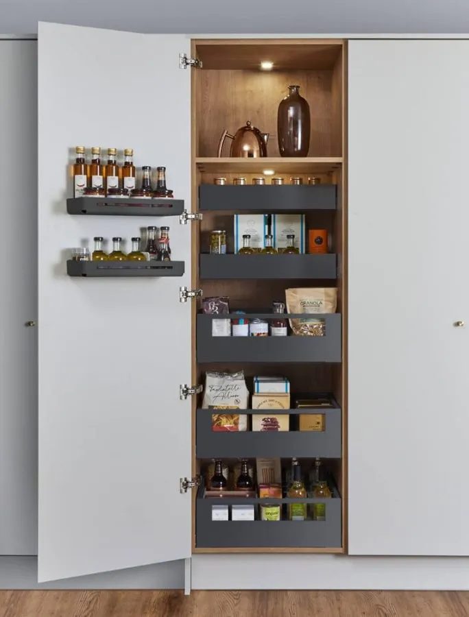 LEGRABOX SPACE TOWER Pantry larder in Orion grey matt