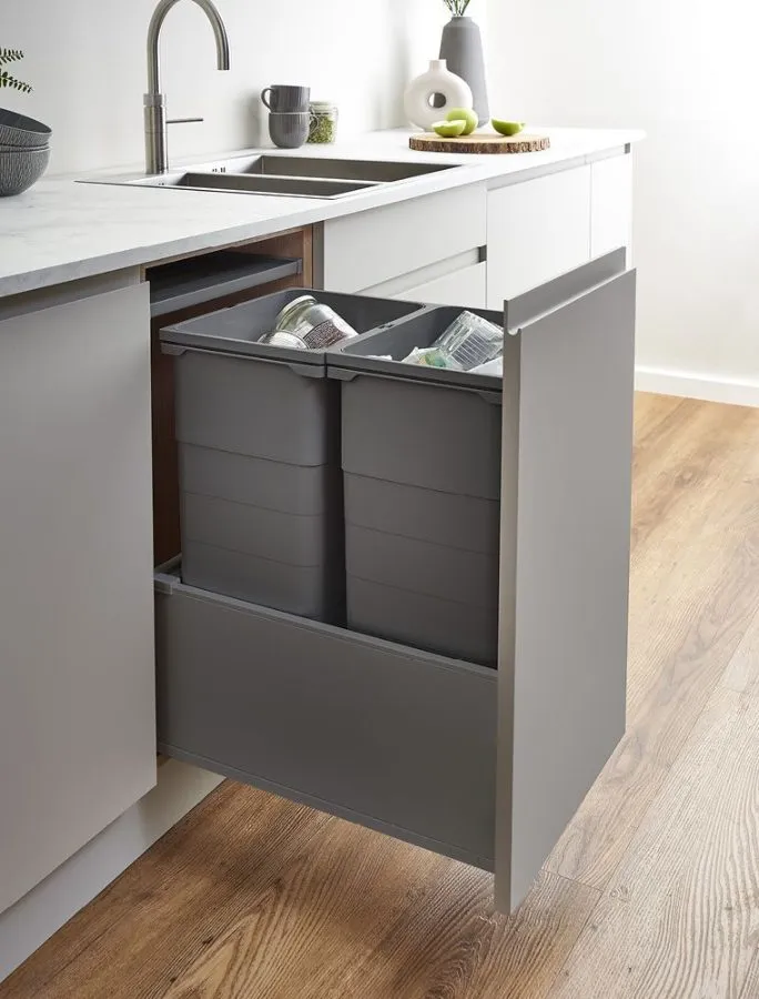 LEGRABOX ECO base for 450mm Cabinet, Orion Grey