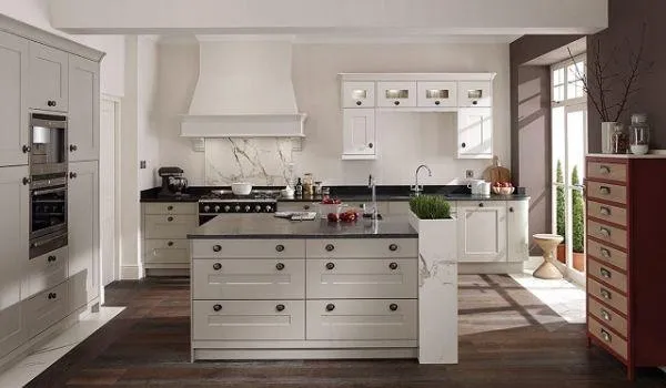 Fitzroy kitchen, Primed Ready to Paint