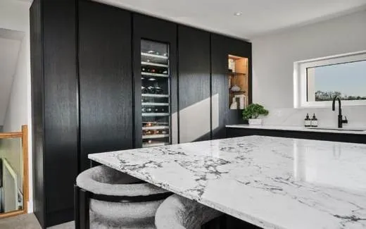 Tavola kitchen, Tavola in Hacienda Black · Hacienda Black