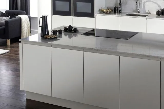 Malmo Gloss – Burbidge