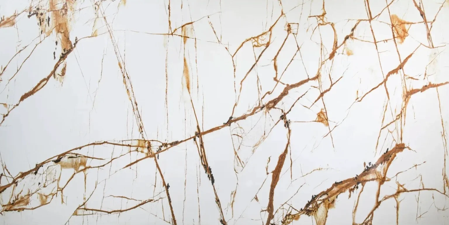 Dream Gold quartz kitchen worktop