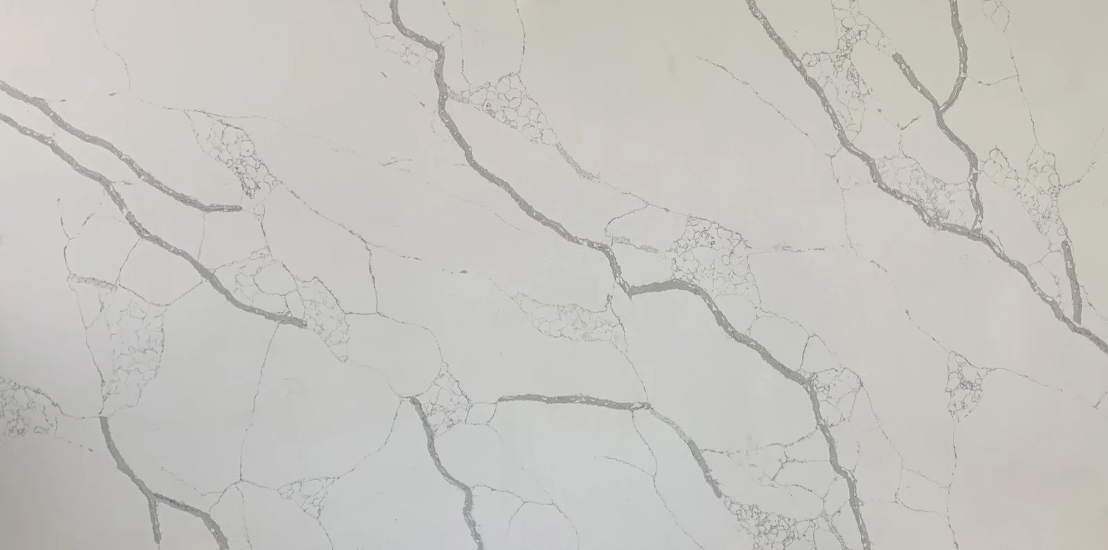 Bianco Calacatta quartz kitchen worktop