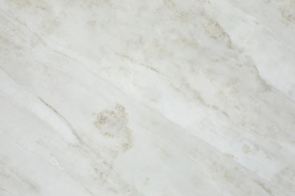 Juniper quartz worktop by Fugen