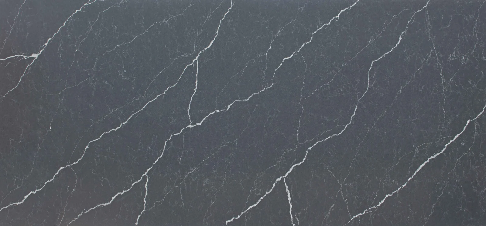 Pietra Grey quartz kitchen worktop